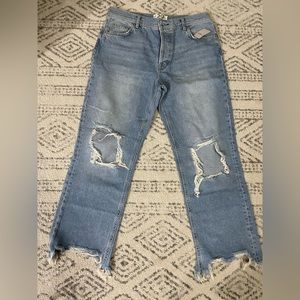 Free People // Free People Distressed Maggie Straight Jean - LightBlue